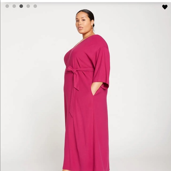 US Anywhere Luxe dress - Picture 2 of 5